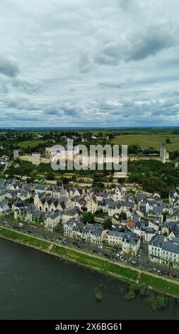 Drone photo Chinon forteresse Royale France Europe Banque D'Images