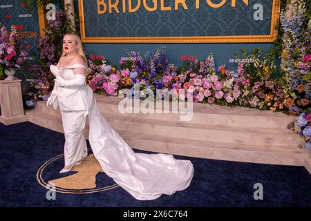 New York, New York, États-Unis. 13 mai 2024. (NOUVEAU) première mondiale de "Bridgerton" de la saison 3 de Netflix. 13 mai 2024, New York, New York, États-Unis : Nicola Coughlan assiste à la première mondiale de la saison 3 de Netflix à New York, au Alice Tully Hall, Lincoln Center, le 13 mai 2024 à New York. (Crédit : M10s/TheNews2) (Foto : M10s/Thenews2/Zumapress) (crédit image : © Ron Adar/TheNEWS2 via ZUMA Press Wire) USAGE ÉDITORIAL SEULEMENT! Non destiné à UN USAGE commercial ! Banque D'Images