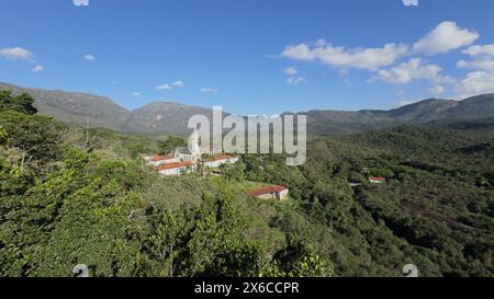 Vue panoramique du sanctuaire de Caraca à Minas Gerais, Brésil Banque D'Images