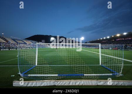 Côme, Italie. 10 mai 2024. Vue générale du stade lors du match de Serie B au Stadio Giuseppe Sinigaglia, Côme. Le crédit photo devrait se lire : Jonathan Moscrop/Sportimage crédit : Sportimage Ltd/Alamy Live News Banque D'Images