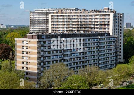 Immeubles d'appartements à la limite de Laeken et Neder-Over-Hembeek | immeubles d'appartements à la frontière de Laeken et Neder-Over-Hembeek Banque D'Images