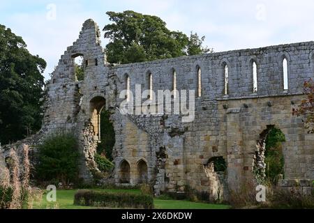 Jervaulx Abbey, East Witton, près de Ripon, North Yorkshire, Angleterre Royaume-Uni Banque D'Images