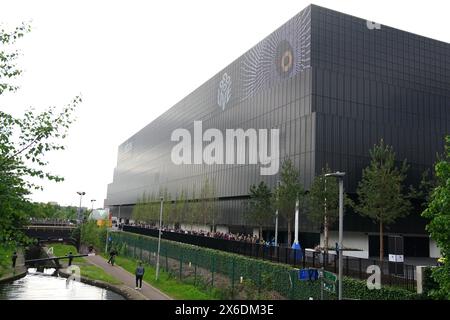 Une vue générale de l'extérieur du Co-op Live à Manchester avant le concert Elbow. L'arène troublée a déclaré qu'elle avait terminé une inspection et qu'elle ouvrirait après une série de retards. La plus grande arène intérieure du Royaume-Uni a reporté son spectacle d'ouverture après qu'une partie de son système de ventilation et de climatisation est tombée au sol du plafond lors d'un Sound check. Date de la photo : mardi 14 mai 2024. Banque D'Images