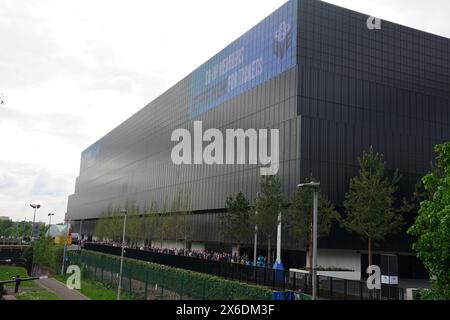 Une vue générale de l'extérieur du Co-op Live à Manchester avant le concert Elbow. L'arène troublée a déclaré qu'elle avait terminé une inspection et qu'elle ouvrirait après une série de retards. La plus grande arène intérieure du Royaume-Uni a reporté son spectacle d'ouverture après qu'une partie de son système de ventilation et de climatisation est tombée au sol du plafond lors d'un Sound check. Date de la photo : mardi 14 mai 2024. Banque D'Images