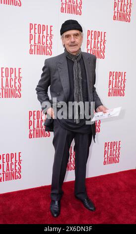 Jeremy irons assiste à la soirée d'ouverture du West End de People, places & Things au Trafalgar Theatre, Londres. Date de la photo : mardi 14 mai 2024. Banque D'Images