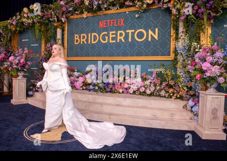 New York, États-Unis. 13 mai 2024. Nicola Coughlan participera à la première mondiale de la saison 3 de Netflix, Bridgerton, au Alice Tully Hall, Lincoln Center à New York, New York, États-Unis, le 13 mai 2024. (Photo de Thenews2/NurPhoto) crédit : NurPhoto SRL/Alamy Live News Banque D'Images