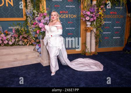 New York, États-Unis. 13 mai 2024. Nicola Coughlan participera à la première mondiale de la saison 3 de Netflix, Bridgerton, au Alice Tully Hall, Lincoln Center à New York, New York, États-Unis, le 13 mai 2024. (Photo de Thenews2/NurPhoto) crédit : NurPhoto SRL/Alamy Live News Banque D'Images