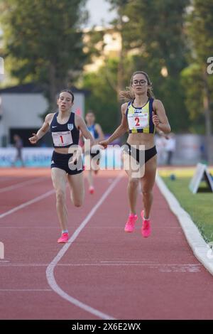 IZMIR, TURKIYE - 04 JUILLET 2023 : athlètes en course pendant les compétitions de Super League sur le terrain d'athlétisme d'Izmir Seha Aksoy Banque D'Images