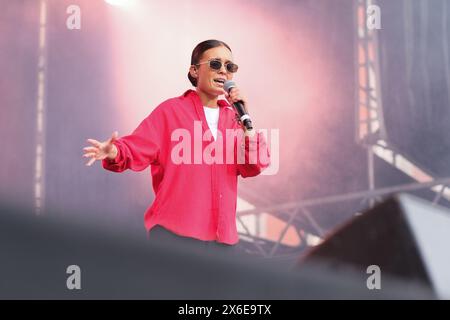 Madrid, Espagne. 14 mai 2024. La chanteuse Marta Santos se produit lors du concert de vive Dial à San Isidro sur la Plaza Mayor de Madrid. 14 mai 2024 Espagne (photo par Oscar Gonzalez/Sipa USA) crédit : Sipa USA/Alamy Live News Banque D'Images