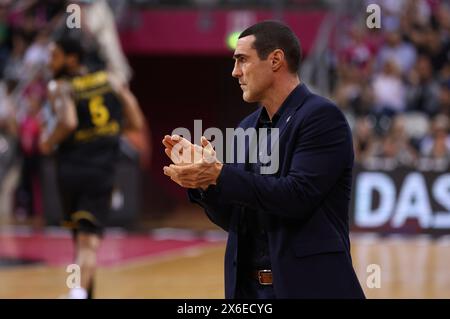 Bonn, Deutschland. 14 mai 2024. Coach Roel Moors (Bonn), Telekom Baskets Bonn vs MHP Riesen Ludwigsburg, easyCredit BBL, Play-In, Bonn, 14.05.2024. Crédit : Juergen Schwarz/Alamy Live News Banque D'Images