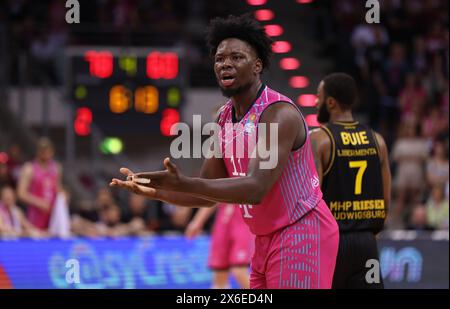 Bonn, Deutschland. 14 mai 2024. Brian Fobbs (Bonn), Telekom Baskets Bonn vs MHP Riesen Ludwigsburg, easyCredit BBL, Play-In, Bonn, 14.05.2024. Crédit : Juergen Schwarz/Alamy Live News Banque D'Images