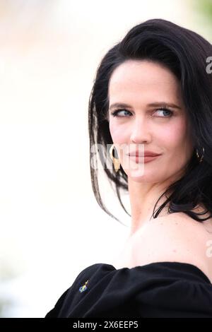 EVA GREEN à la photocall du jury pour le 77ème Festival annuel de Cannes au Palais des Festivals le 14 mai 2024 à Cannes, France. CAP/GOL ©GOL/Capital Pictures Banque D'Images