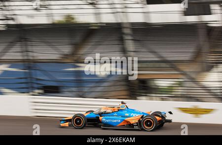 Indianapolis, États-Unis. 14 mai 2024. Callum IIott (6) vu lors de la première journée d'entraînement de l'Indy 500 à Indianapolis Motor Speedway. (Photo de Jeremy Hogan/SOPA images/Sipa USA) crédit : Sipa USA/Alamy Live News Banque D'Images