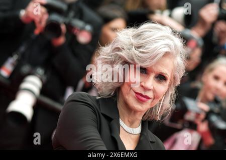 Cannes, France. 14 mai 2024. Jane Fonda arrive sur le tapis rouge pour la soirée d’ouverture du film The second Act. Photo de Julie Edwards./Alamy Live News Banque D'Images