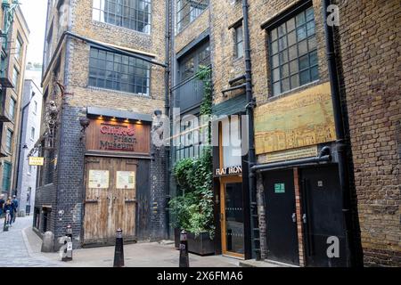 Londres, Angleterre, le Clink était une prison à Southwark qui a fonctionné du 12ème siècle jusqu'en 1780, maintenant une attraction touristique, plaque bleue commémorer Banque D'Images