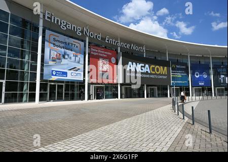 Cologne, Allemagne. 14 mai 2024. Entrée à ANGA COM, le principal salon européen des congrès pour le haut débit, la télévision et l'Internet. Crédit : Horst Galuschka/dpa/Alamy Live News Banque D'Images