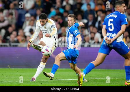 Madrid, Espagne le 14 mai 2024, Jude Bellingham du Real Madrid lors du match de football de la Liga entre le Real Madrid et le Deportivo Alaves le 14 mai 2024 au stade Santiago Bernabeu de Madrid, Espagne Banque D'Images