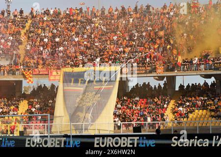 Lecce, Italie. 13 mai 2024. Supporters de l'US Lecce lors de l'US Lecce vs Udinese Calcio, match de football italien Serie A à Lecce, Italie, 13 mai 2024 crédit : Agence photo indépendante/Alamy Live News Banque D'Images