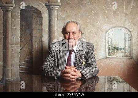 James Graham BALLARD (J.G. ou JG ou J G Ballard) - date : 19951001 ©John Foley/Opale.photo Banque D'Images