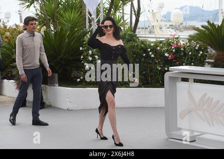 *** STRICTEMENT PAS DE VENTE AUX MÉDIAS OU ÉDITEURS FRANÇAIS - DROITS RÉSERVÉS ***14 mai 2024 - Cannes, France : Eva Green assiste à l'appel photo du jury lors du 77ème festival de Cannes. Banque D'Images