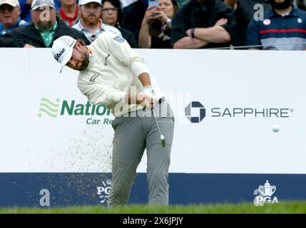 Louisville, États-Unis. 15 mai 2024. Cameron Young s’est lancé sur le treizième trou lors de la troisième journée d’entraînement pour le Championnat de la PGA 2024 au parcours de golf Valhalla, le mercredi 15 mai 2024 à Louisville, Kentucky. Photo de John Sommers II/UPI crédit : UPI/Alamy Live News Banque D'Images