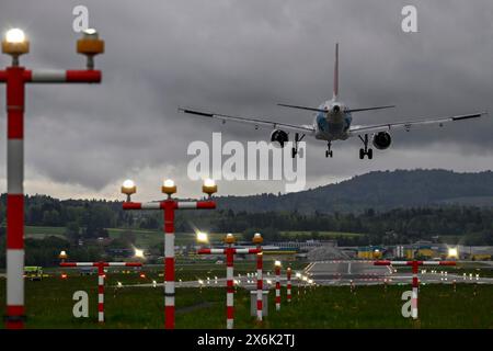 Aircraft chair Airlines, Airbus A319-100, HB-JOJ, Zurich Kloten, Suisse Banque D'Images