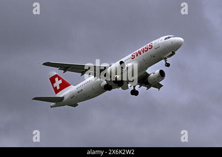 Aircraft Swiss, Airbus A320-200, HB-IJR Banque D'Images