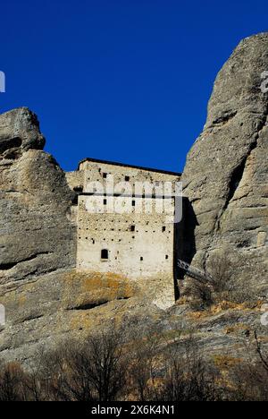 Castello della Pietra près de Vobbia, Gênes, Ligurie, Italie Banque D'Images