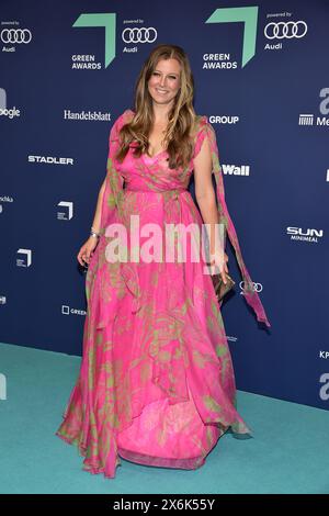 17. GREEN AWARDS in Berlin Nina Eichinger Ankunft, grüner Teppich 17. GREEN AWARDS in denMESSEHALLEN in Berlin 14.05.2024 *** 17 GREEN AWARDS in Berlin Nina Eichinger arrivée, tapis vert 17 GREEN AWARDS in theMESSEHALLEN in Berlin 14 05 2024 Photopress Mueller Banque D'Images