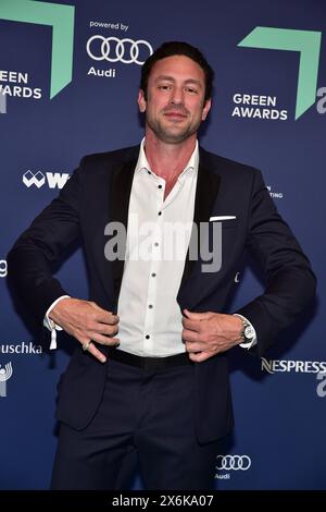 17. GREEN AWARDS in Berlin Daniel Völz Ankunft, grüner Teppich 17. GREEN AWARDS in denMESSEHALLEN in Berlin 14.05.2024 *** 17 GREEN AWARDS in Berlin Daniel Völz arrivée, tapis vert 17 GREEN AWARDS in theMESSEHALLEN in Berlin 14 05 2024 Photopress Mueller Banque D'Images