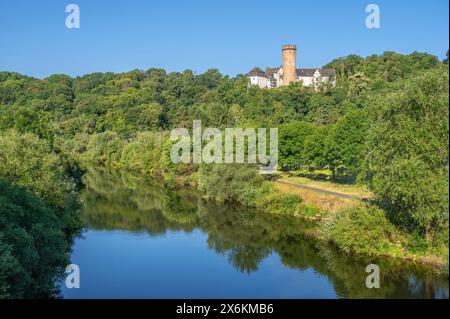 Château de Dehrn au-dessus de la Lahn, Dehrn, district de Runkel, Lahn, Westerwald, Lahntal, Hesse, Allemagne Banque D'Images