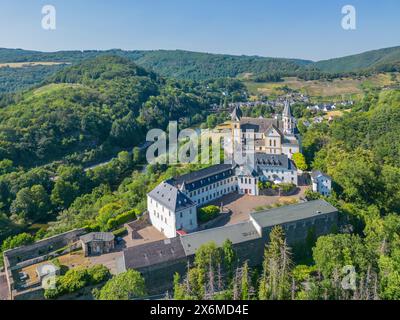 Vue du monastère Arnstein dans le Lahntal près de Obernhof, Lahn, Rhénanie-Palatinat, Allemagne Banque D'Images