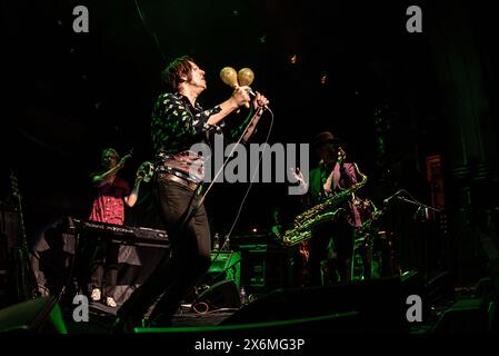 Londres, Royaume-Uni. 15 mai 2024. Jim Jones All Stars ouvre pour les Black Crowes à Hammersmith Apollo. . Cristina Massei/Alamy nouvelles en direct Banque D'Images