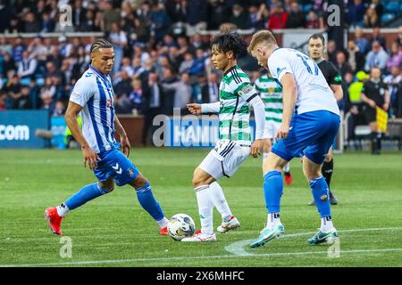 Kilmarnock, Royaume-Uni. 15 mai 2024. Kilmarnock tock sur Celtic à Rugby Park, Kilmarnock, Ayrshire, Écosse dans un Gane écossais de la première classe. Le jeu est important, car le Celtic n'a besoin que d'un point pour remporter le Scottish Premiership.title pour la 12ème fois. Le score final était Celtic 5 - 0 Kilmarnock . Les buts marqués par le Celtic sont les suivants : a Idah, 5 minutes : a, Maeda, 12 minutes, J Forrest, 35 min, M O-Riley 51 et 71 min. Crédit : Findlay/Alamy Live News Banque D'Images