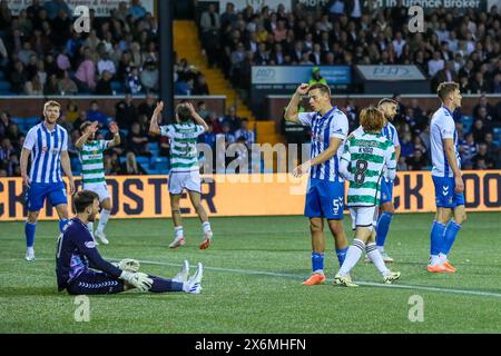 Kilmarnock, Royaume-Uni. 15 mai 2024. Kilmarnock tock sur Celtic à Rugby Park, Kilmarnock, Ayrshire, Écosse dans un Gane écossais de la première classe. Le jeu est important, car le Celtic n'a besoin que d'un point pour remporter le Scottish Premiership.title pour la 12ème fois. Le score final était Celtic 5 - 0 Kilmarnock . Les buts marqués par le Celtic sont les suivants : a Idah, 5 minutes : a, Maeda, 12 minutes, J Forrest, 35 min, M O-Riley 51 et 71 min. Crédit : Findlay/Alamy Live News Banque D'Images