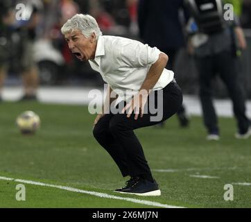 Rome, Italie. 15 mai 2024. L'entraîneur-chef d'Atalanta, Gian Piero Gasperini, réagit lors du match de finale de Coupe d'Italie entre l'Atalanta et le FC Juventus à Rome, Italie, le 15 mai 2024. Crédit : Augusto Casasoli/Xinhua/Alamy Live News Banque D'Images