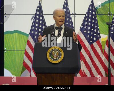 Walter E Washington Convention Center, 801 Allen Y. Lew place NW, Washington, DC 20001. 15 mai 2024. Le président AMÉRICAIN Joe Biden prononce le discours d'ouverture lors du gala de remise des prix APAICS Summit 2024, qui a une influence politique, à Washington DC. ©Julia Mineeva/EGBN TV News/Alamy Live News Banque D'Images