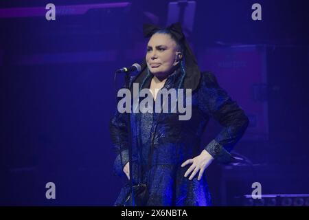 Concert de musique de la chanteuse italienne - Loredana Berte - Manifesto Tour Loredana Berte jouant en direct pendant son Manifesto Tour 2024 Rome Teatro Brancaccio Italie Copyright : xRobertoxBettacchix/xLiveMediax LPM 1353817 Banque D'Images