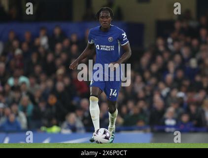 Trevoh Chalobah de Chelsea. - Chelsea v Tottenham Hotspur, premier League, Stamford Bridge Stadium, Londres, Royaume-Uni - 2 mai 2024. Usage éditorial uniquement - des restrictions DataCo s'appliquent. Banque D'Images
