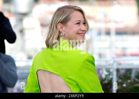 Trine Dyrholm beim Photocall zum Kinofilm Pigen Med nalen / la fille à l'aiguille auf dem Festival de Cannes 2024 / 77. Internationale Filmfestspiele von Cannes am Palais des Festivals. Cannes, 16.05.2024 *** Trine Dyrholm au Photocall pour le long métrage Pigen Med nalen la fille à l'aiguille au Festival de Cannes 2024 77 Festival International du film de Cannes au Palais des Festivals Cannes, 16 05 2024 Foto:xD.xBedrosianx/xFuturexImagex nalen 4544 Banque D'Images