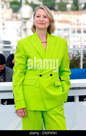 Trine Dyrholm beim Photocall zum Kinofilm 'Pigen Med nålen / la fille à l'aiguille' auf dem Festival de Cannes 2024 / 77. Internationale Filmfestspiele von Cannes am Palais des Festivals. Cannes, 16.05.2024 Banque D'Images