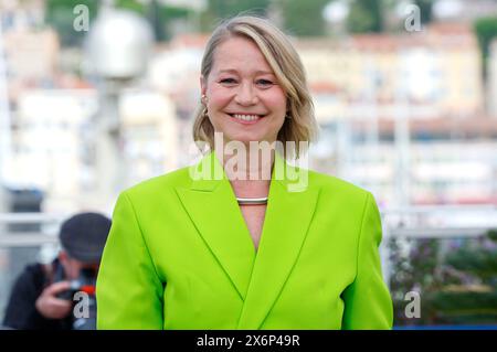 Trine Dyrholm beim Photocall zum Kinofilm 'Pigen Med nålen / la fille à l'aiguille' auf dem Festival de Cannes 2024 / 77. Internationale Filmfestspiele von Cannes am Palais des Festivals. Cannes, 16.05.2024 Banque D'Images