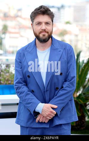 Tom Burke beim Photocall zum Kinofilm Furiosa : a Mad Max Saga auf dem Festival de Cannes 2024 / 77. Internationale Filmfestspiele von Cannes am Palais des Festivals. Cannes, 16.05.2024 *** Tom Burke au Photocall pour le long métrage Furiosa A Mad Max Saga au Festival de Cannes 2024 77 Festival International du film de Cannes au Palais des Festivals Cannes, 16 05 2024 Foto:xD.xBedrosianx/xFuturexImagex furiosa call 4551 Banque D'Images