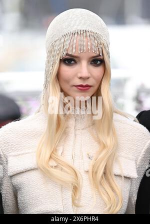 Cannes, France. 16 mai 2024. Anya Taylor-Joy présente à la Furiosa, Un photocall de Mad Max Saga, au Palais de Festival, dans le cadre de la 77ème édition du Festival de Cannes. Crédit : Doug Peters/EMPICS/Alamy Live News Banque D'Images