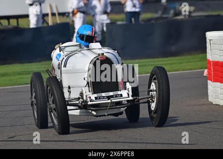 Thierry Stapts, Bugatti type 35T, Trophée Grover Williams, vingt minutes de course pour les Grand Prix d'avant-guerre, principalement de la période 1920 à 1931, G. Banque D'Images