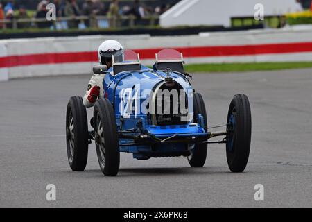 Stéphane Darracq, Bugatti type 35, Trophée Grover Williams, vingt minutes de course pour les Grand Prix d'avant-guerre, principalement de la période 1920 à 1931, Banque D'Images