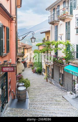 Les célèbres marches de Salita Serbelloni à Bellagio sur le lac de Côme en Italie Banque D'Images