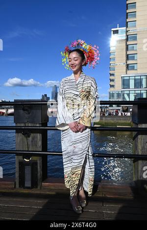 L'HISTOIRE DE LA PIERRE MARITINE ÉCHOS ORGANISÉ PAR SECTION CULTURELLE , AMBASSADE DE CHINE AU ROYAUME-UNI OUVRE SES PORTES AU PUBLIC MAI 16-19 DANS LE CADRE DE LA SEMAINE ARTISANALE DE LONDRES ENTRÉE GRATUITE 11H - 18H ... Banque D'Images