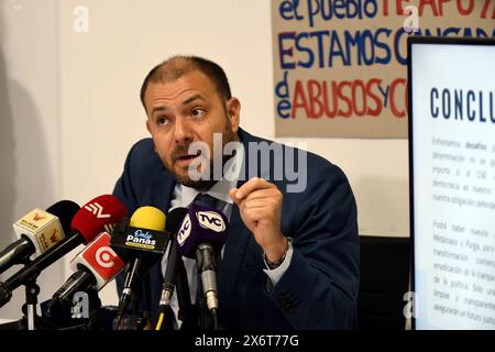 PROCÈS ÉLECTORAL ESTEBAN GUARDERAS Quito, jeudi 16 mai 2024 Juan Esteban Guarderias, conseiller du CPCCS, lors d'une conférence de presse sur le procès électoral contre Guillermo Churuchumbi, Veronica Abad et Francisco Suarez Abril, au Shyris Building photos Quito Pichincha Ecuador POL ESTEBAN GUARDERAS PROCÈS ÉLECTORAL 1c12a0be8e6b6f9e78dd161bca5exAPIx : Copyright Banque D'Images