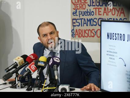 PROCÈS ÉLECTORAL D'ESTEBAN GUARDERAS Quito, jeudi 16 mai 2024 Juan Esteban Guarderias, conseiller du CPCCS, lors d'une conférence de presse sur le procès électoral contre Guillermo Churuchumbi, Veronica Abad et Francisco Suarez Abril, au Shyris Building photos Quito Pichincha Ecuador POL ESTEBAN GUARDERAS PROCÈS ÉLECTORAL ab3dfa3b0e62a9e56c0118ccccf16x Copyright Banque D'Images